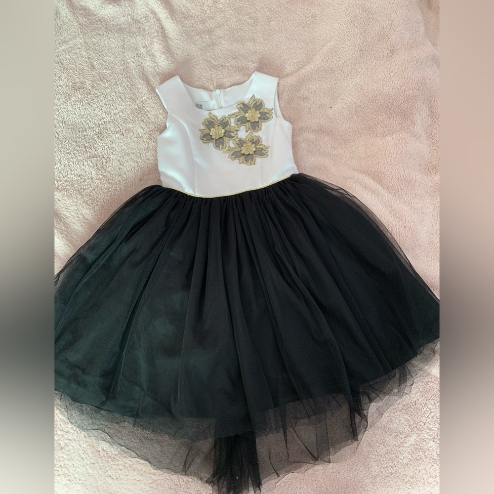 Badgley Mischka girls formal black and white tulle dress